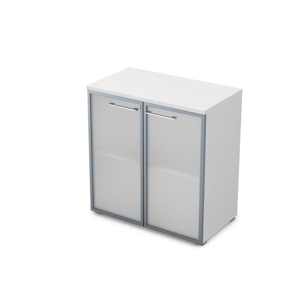 Шкаф низкий со стеклом