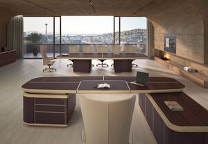 Кабинет руководителя BENTLEY