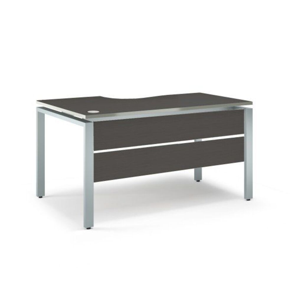 Стол прямой с царгой 