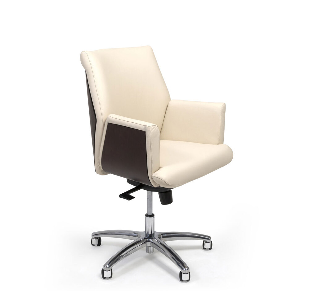 ZEUS/B Кресло руководителя б/пал