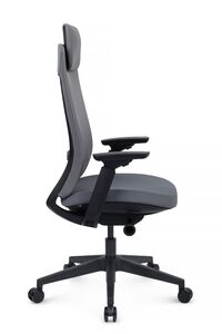 Кресло руководителя Miratt