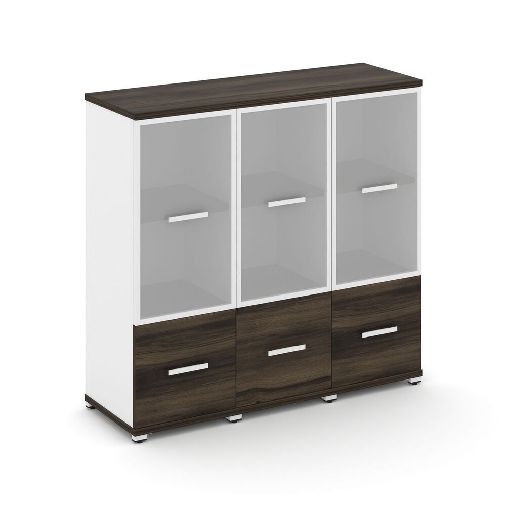 Шкаф три узкие секции, 3 ниши