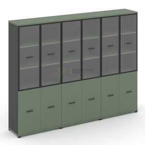 Шкаф три широкие секции, 5 ниш