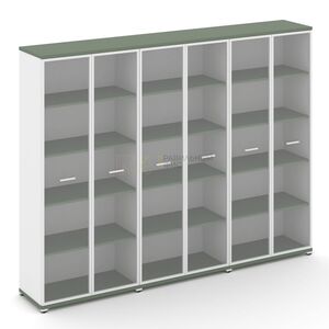 Шкаф три широкие секции, 5 ниш