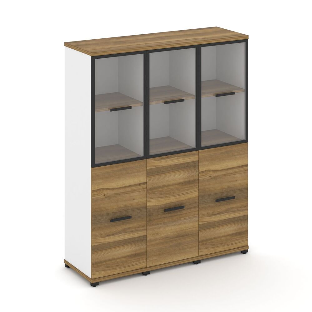 Шкаф три узкие секции, 4 ниши