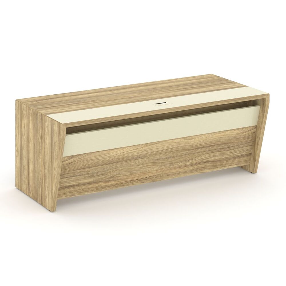 Стол руководителя прямой без тумбы