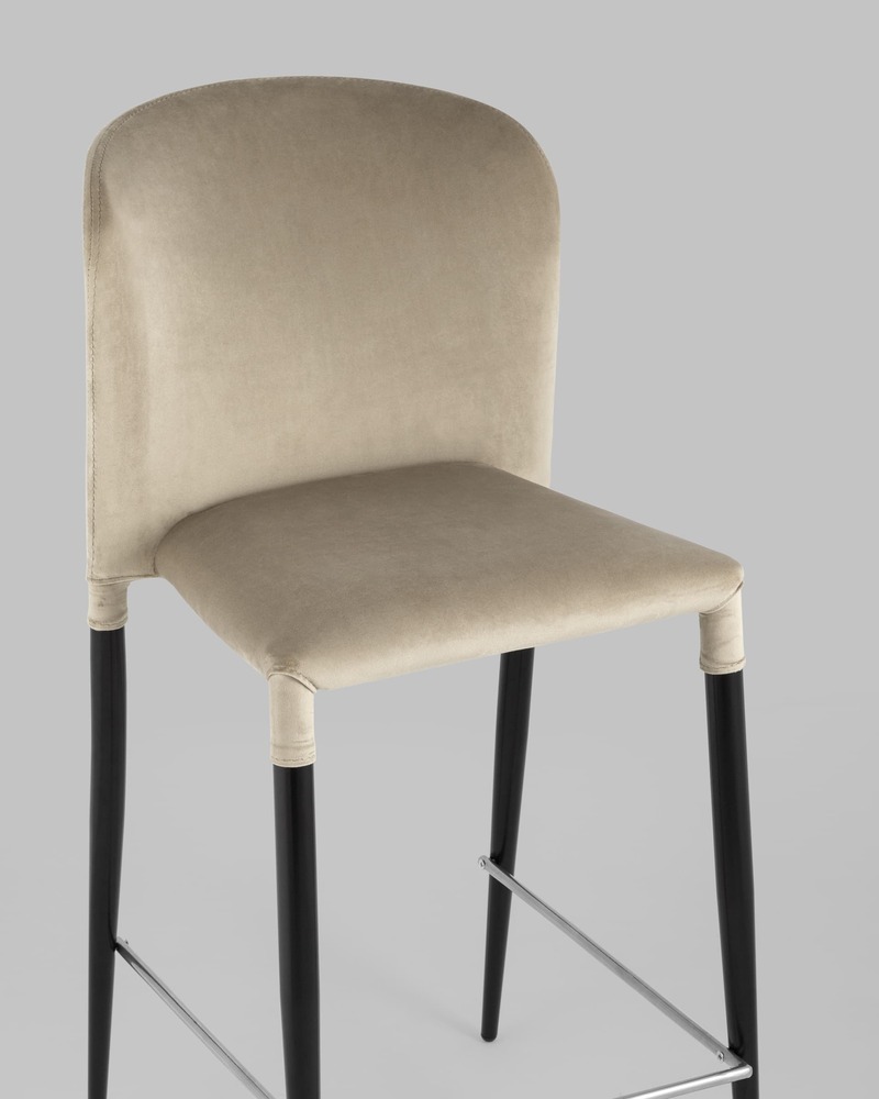 Стул полубарный