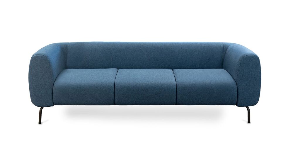 Диван трехместный