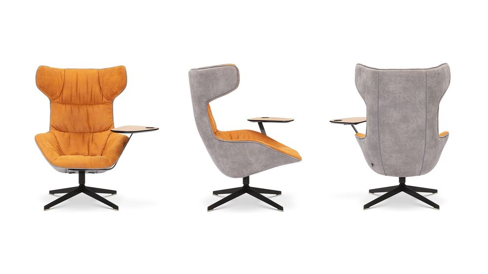 Кресло на крестовине со столиком слева, мягкое