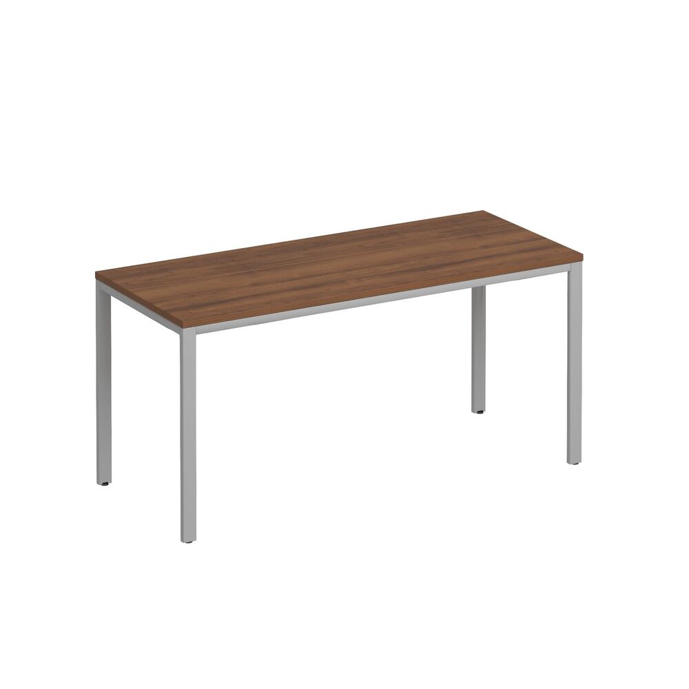 Стол письменный на металлокаркасе МП2